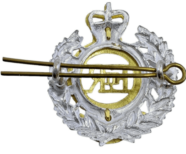 British Army Royal Engineers RE Officers Cap Badge