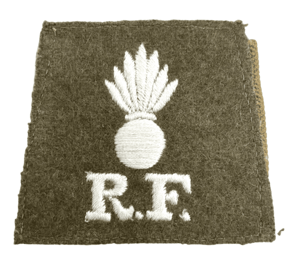 WW1 British BEF Royal Fusiliers RF Slip On Shoulder Insignia Single