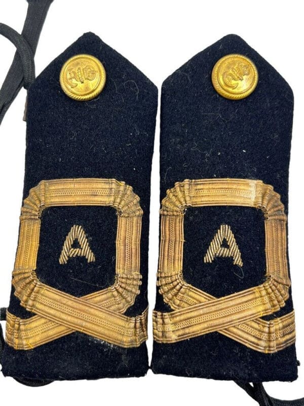 WW2 British FAA Fleet Air Arm Officers Shoulder Boards Pair