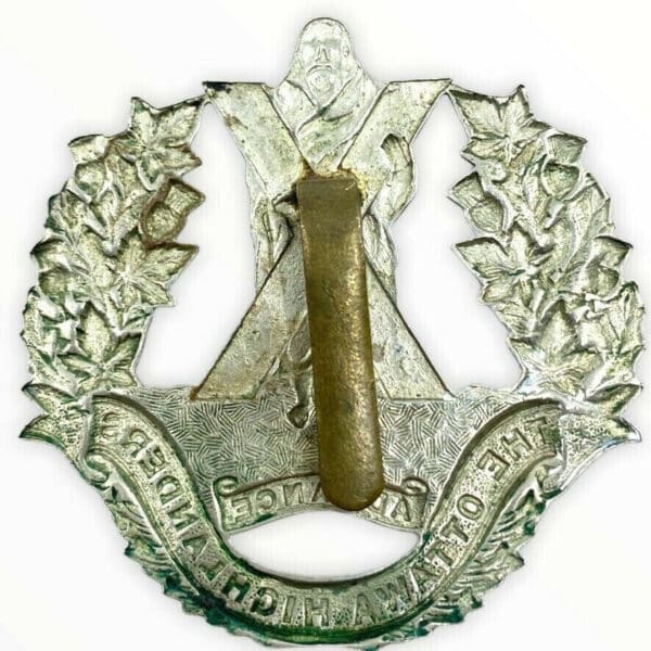 Pre WW2 Canadian Ottawa Highlanders Cap Badge