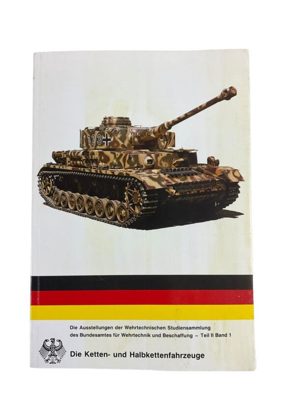 WW2 German Tracked and Half Track Vehicles GERMAN TEXT Softcover Reference Book