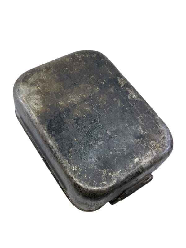 WW2 British Army Mess Tin Broad Arrowed 1943 Dated - Image 5