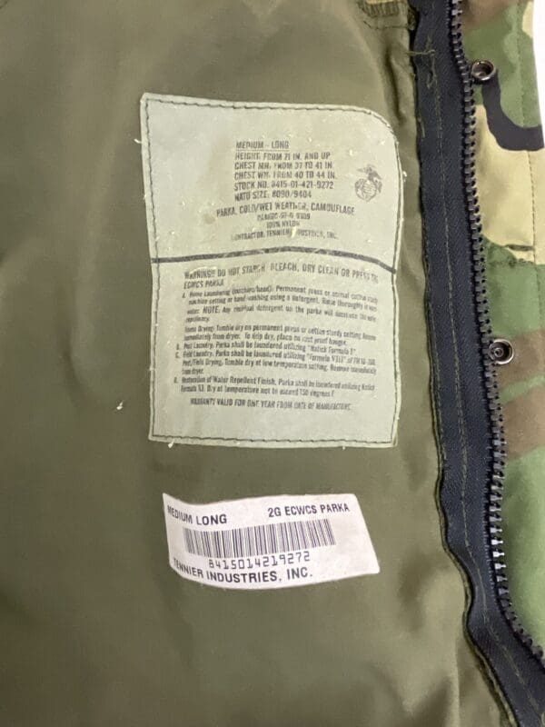 US USMC Marine Corps Woodland Camouflage Jacket Size Medium Long