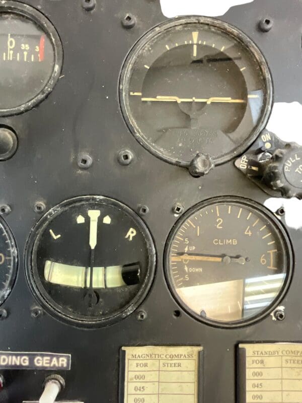 WW2 US USAAF P38 Lightning REPRODUCTION Instrument Panel with Original Instruments - Image 10