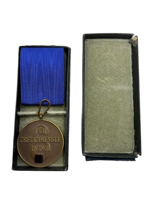 WW2 German 8 Year SS Long Service Medal in Box