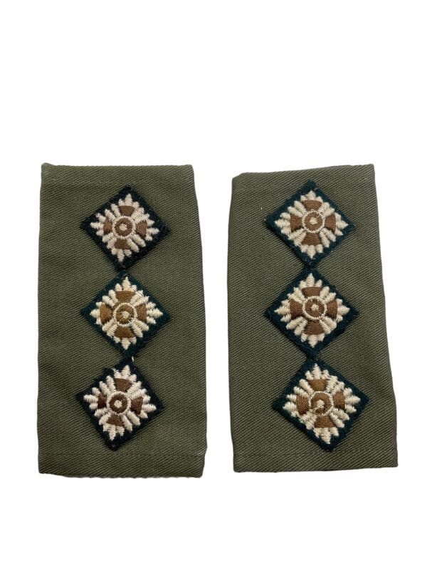 Canadian Army Dental Corps Korean War Captains Shoulder Boards Slip On Pair