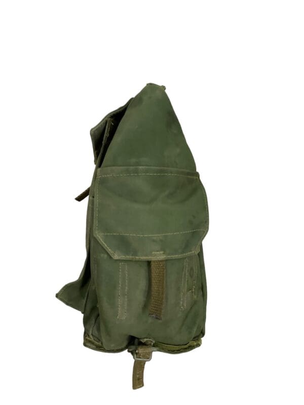 Canadian Forces 82 Pattern Gas Mask Bag - Image 3