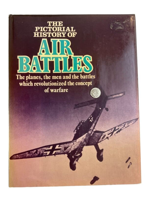 US British German The Pictorial History of Air Battles Hardcover Reference Book