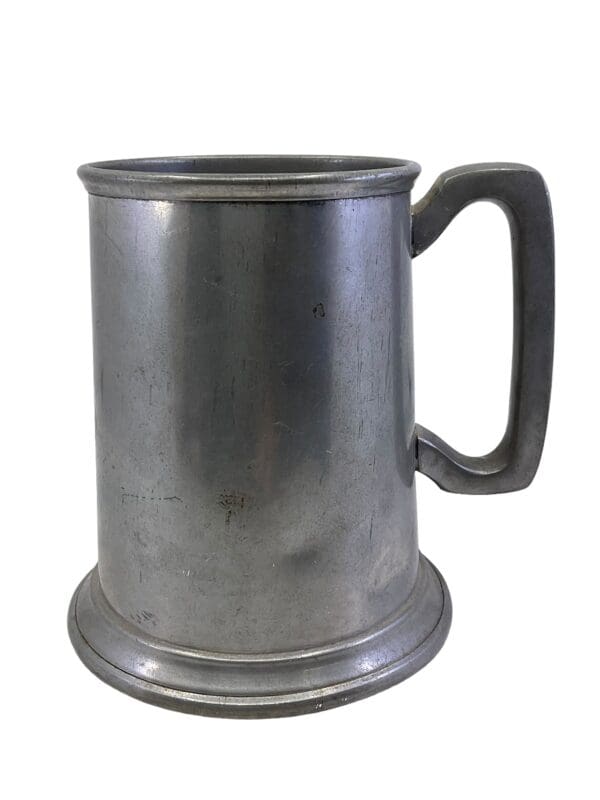 Canadian RCAF Presentation Pewter Mug F/O Lloyd Fort Nelson BC