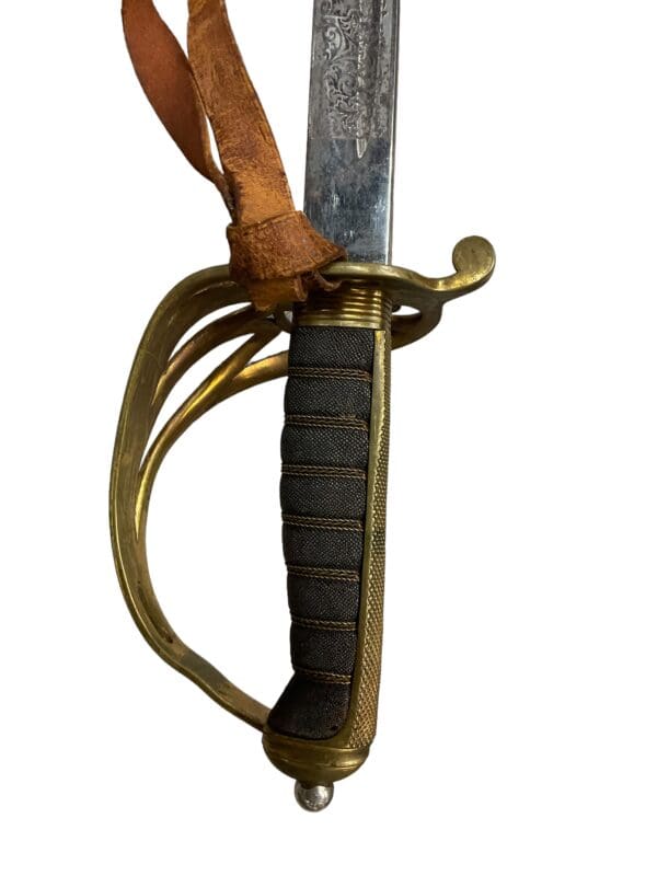 British 1892 Pattern Infantry Officers Sword with Leather Scabbard Edward 7th - Image 8