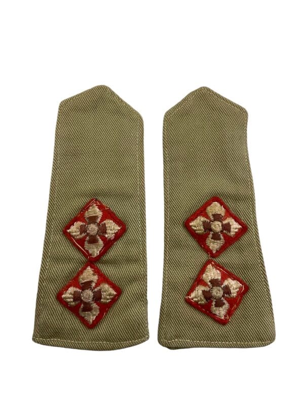 WW2 Canadian Army Tropical Lt Rank Shoulder Boards Slip On