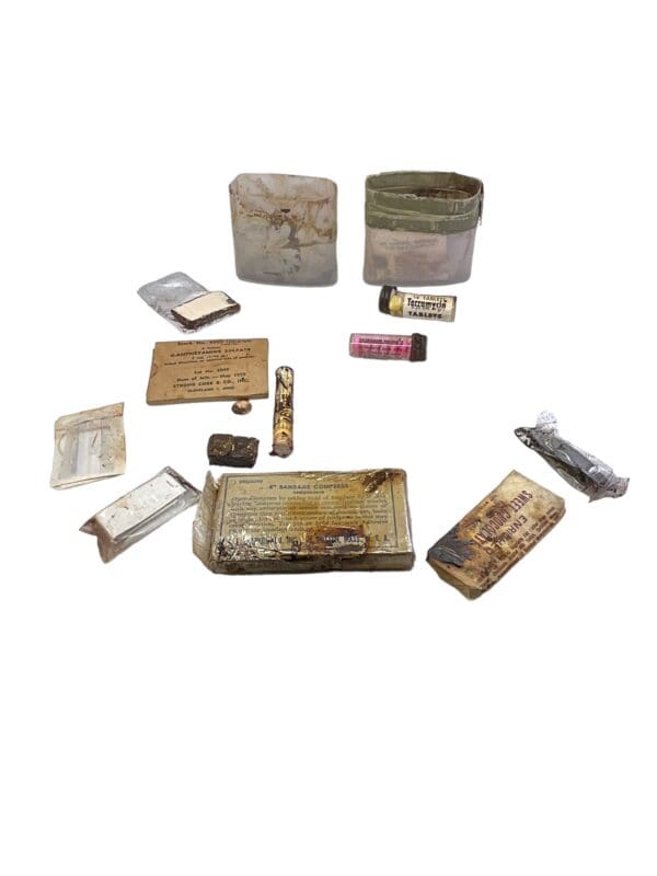 US USAF Personal Survival Kit Type PSK-2 Complete