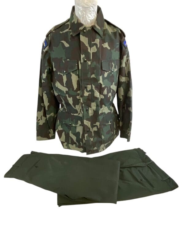 Canadian Forces Garrison Dress Camouflage RCR 2 CMBG Jacket and Trousers