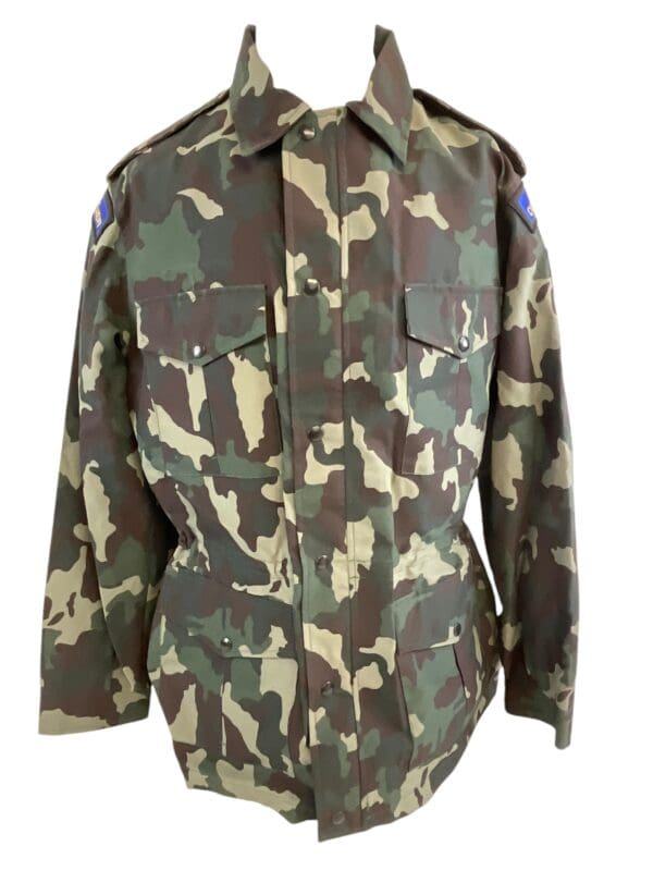 Canadian Forces Garrison Dress Camouflage RCR 2 CMBG Jacket and Trousers - Image 2