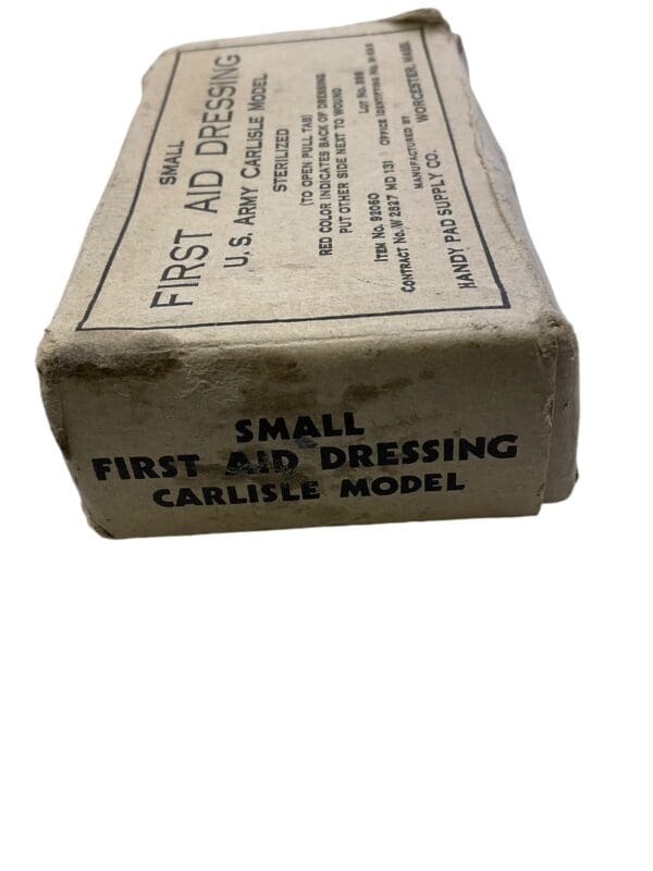 WW2 US Army Carlisle Small First Aid Dressing Cardboard With Contents - Image 5