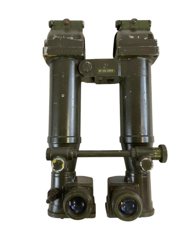 Canadian Army NATO Centurion AFV Periscope Binocular MK I With Case Dated 1953