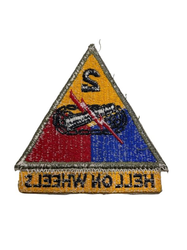 WW2 US Army 2nd Armored Division Patch With Added "HELL ON WHEELS" Shoulder Sleeve Insignia SSI