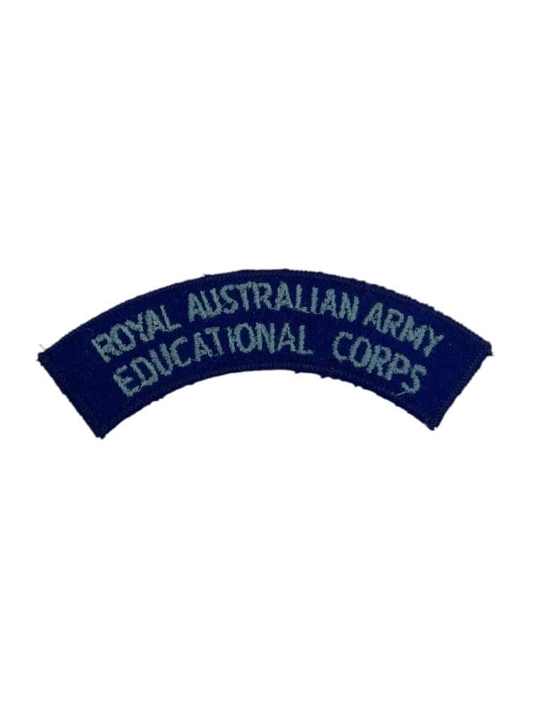 Royal Australian Army Educational Corps Shoulder Title Insignia Single