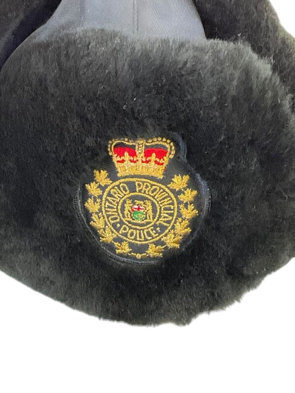 Canadian Ontario Provincial Police OPP Winter Hat Size 7 1/2 with Badge - Image 3