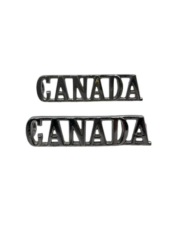 WW2 Canadian CANADA Rifles Regiment Plated Shoulder Titles Insignia Pair