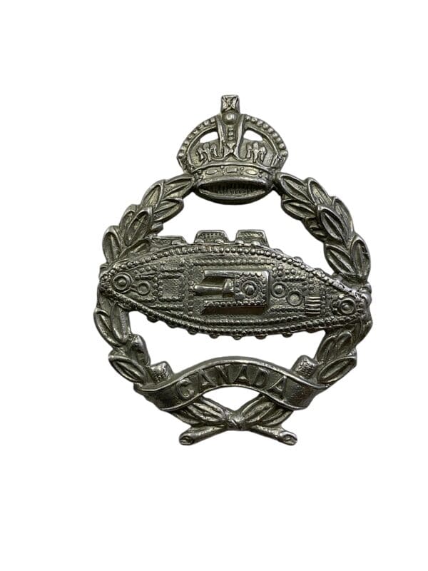 WW2 Canadian Armoured Corps Cap Badge