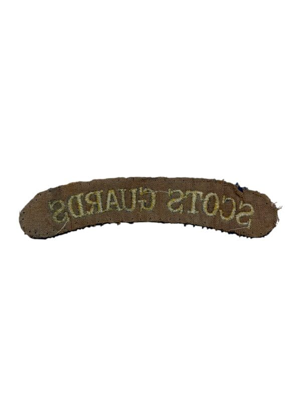 WW2 British Scots Guards Shoulder Title Insignia Single - Image 2