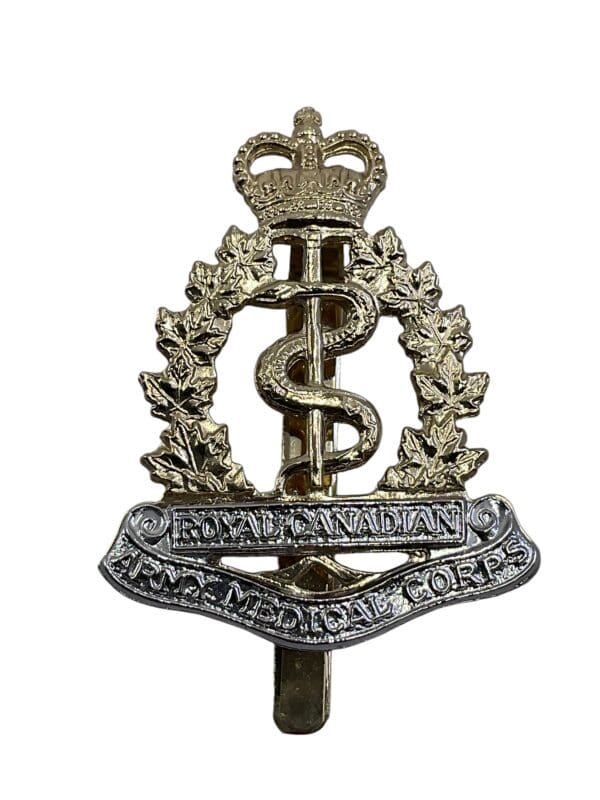 Royal Canadian Army Medical Corps RCAMC Cap Badge