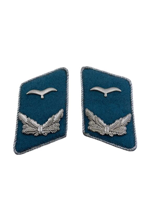 East German Air Force Collars Insignia Pair