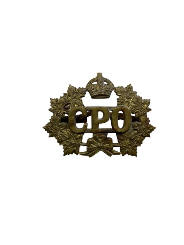 WW2 Canadian Post Office Cap Badge