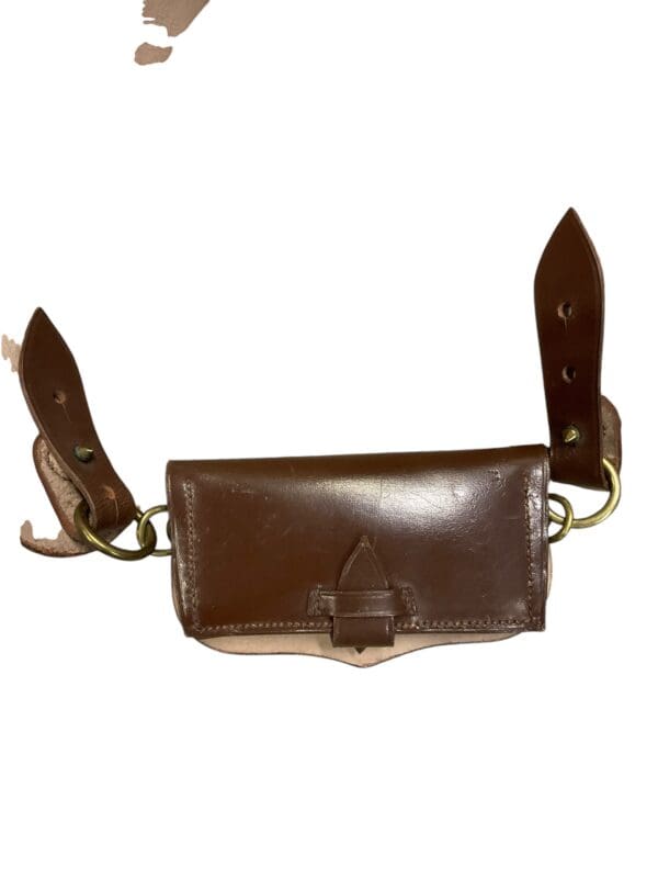 British Brown Leather Cavalry Cross Belt and Pouch - Image 4