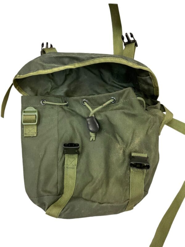 Canadian Forces 82 Pattern Webbing Small Butt Pack - Image 4