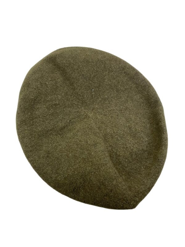 WW2 Canadian Army Khaki Beret Size 7 1/8 Dated 1944 - Image 2