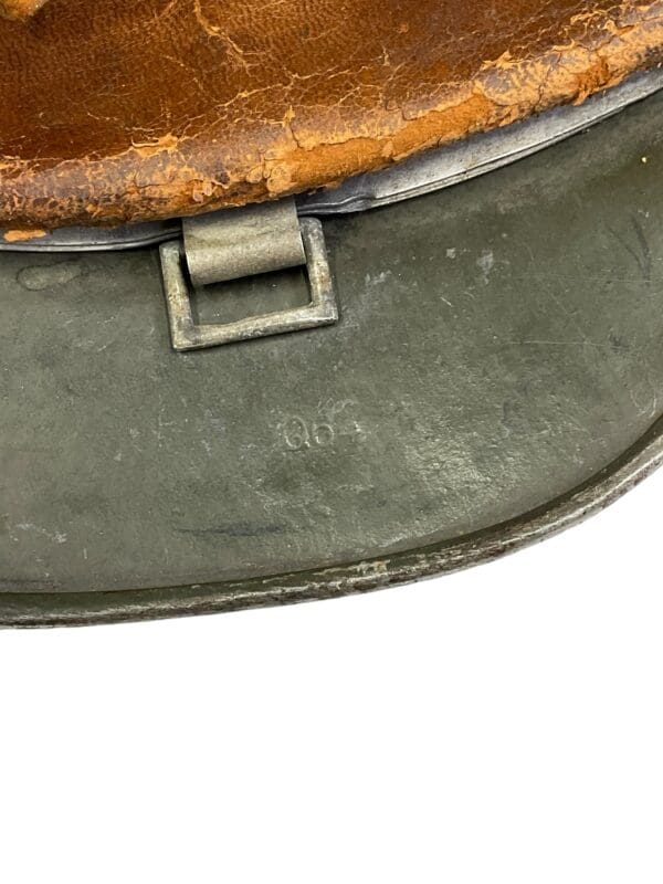 WW2 German Army Heer M35 Reissue Steel Helmet Q64 Lot# 739 - Image 8