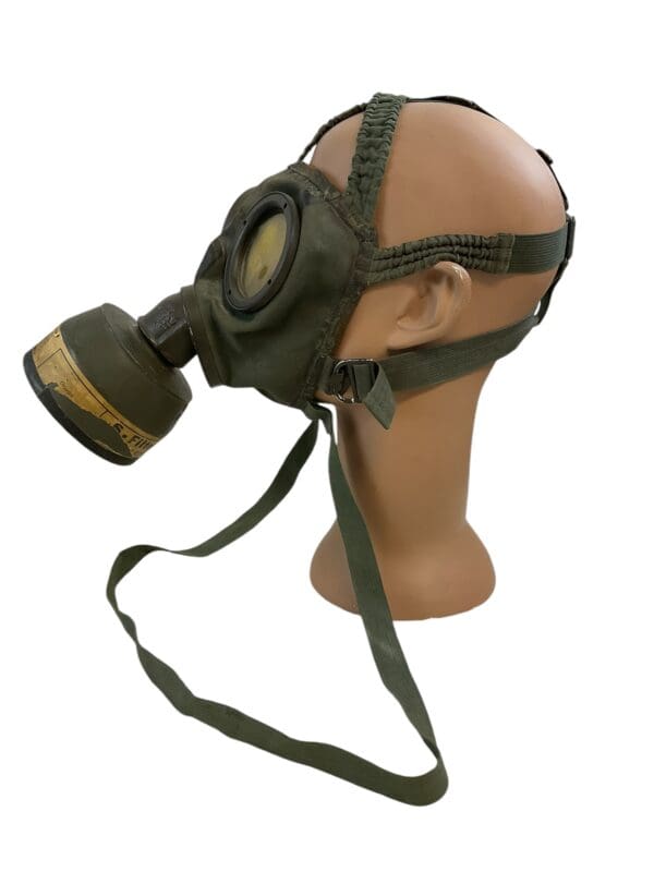 WW2 German Early GM30 Gas Mask With Filter - LuftSchutz Marked - Image 2