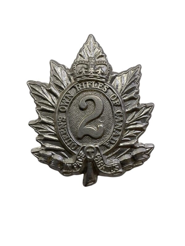 WW2 Canadian QOR Queens Own Rifles Cap Badge