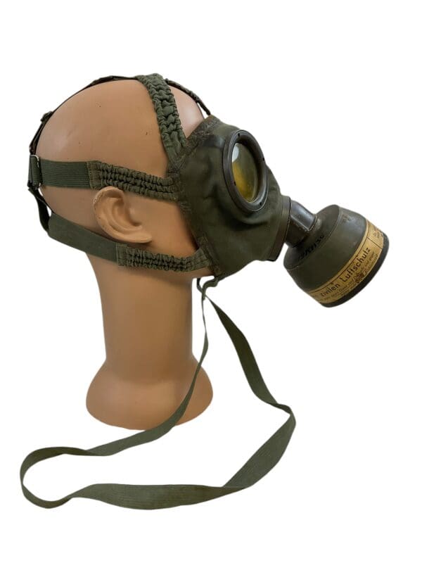 WW2 German Early GM30 Gas Mask With Filter - LuftSchutz Marked - Image 3