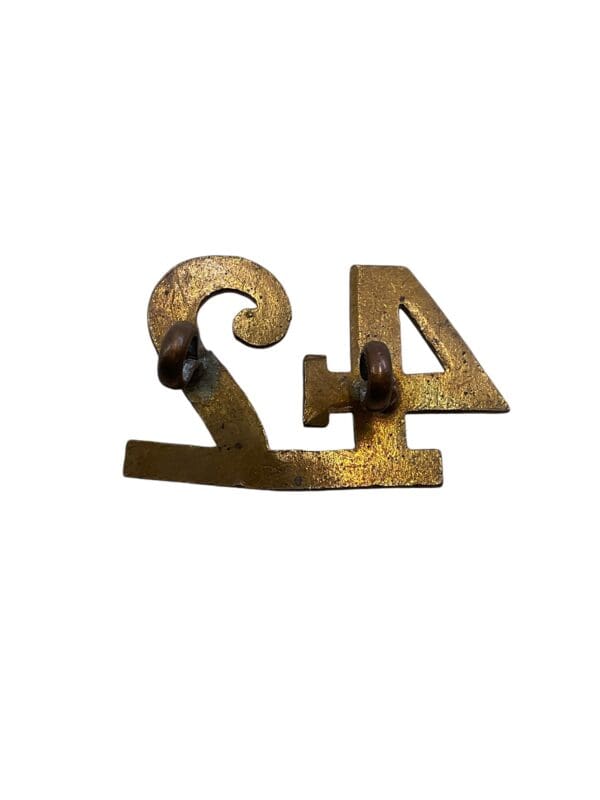 Canadian Militia 42nd Brockville Shoulder Numbers Insignia Single - Image 2