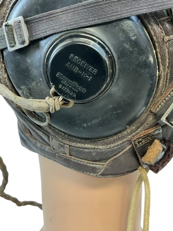 WW2 US USAAF A-11 Leather Pilots Helmet with A-14 Oxygen Mask Polaroid 1021 Goggles - Image 16