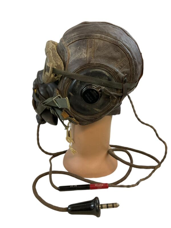 WW2 US USAAF A-11 Leather Pilots Helmet with A-14 Oxygen Mask Polaroid 1021 Goggles - Image 20