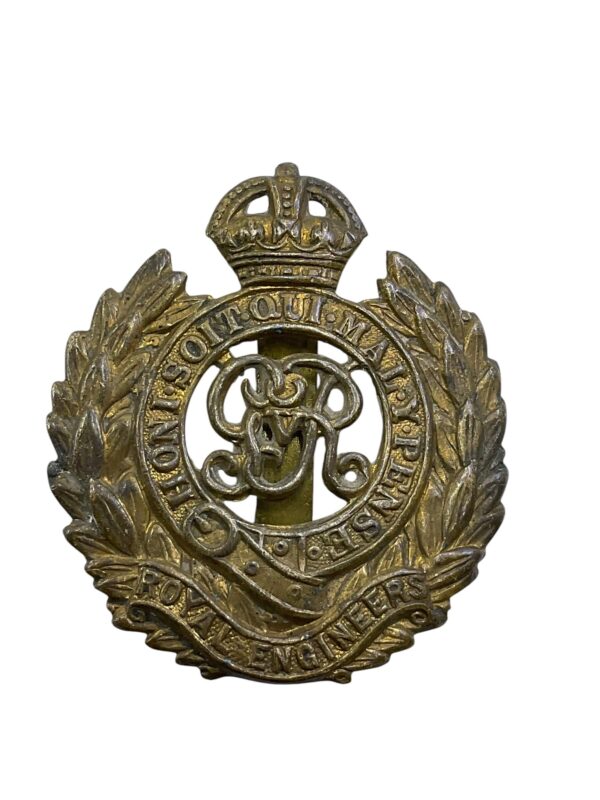 WW1 British BEF Royal Engineers Cap Badge