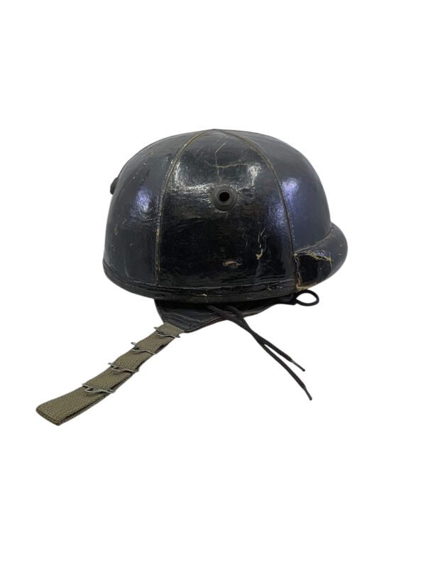 WW2 Canadian Fibre Armoured Corps Tankers Crash Helmet 7 1/4 C Broad Arrowed - Image 2