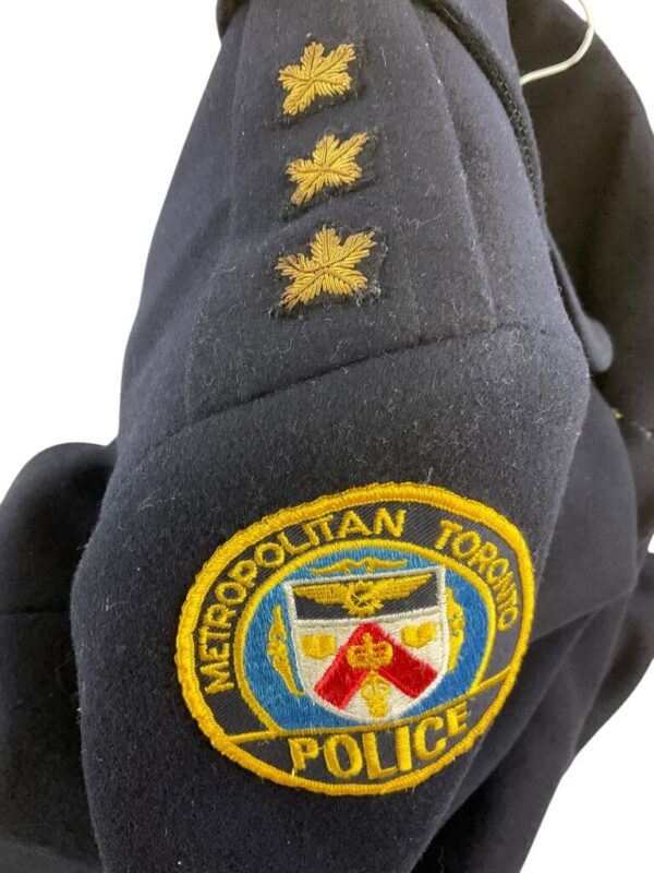 Canadian Toronto Police Staff Inspector Peacoat Size 44 Tall Dated 1987 - Image 3