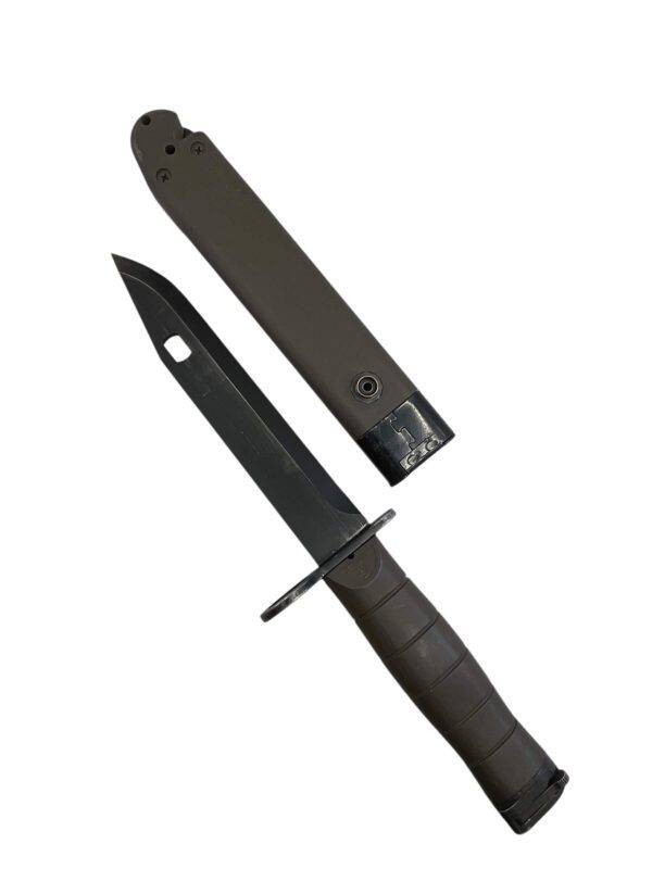 Canadian Forces Eickhorn Bayonet with Scabbard - Image 2