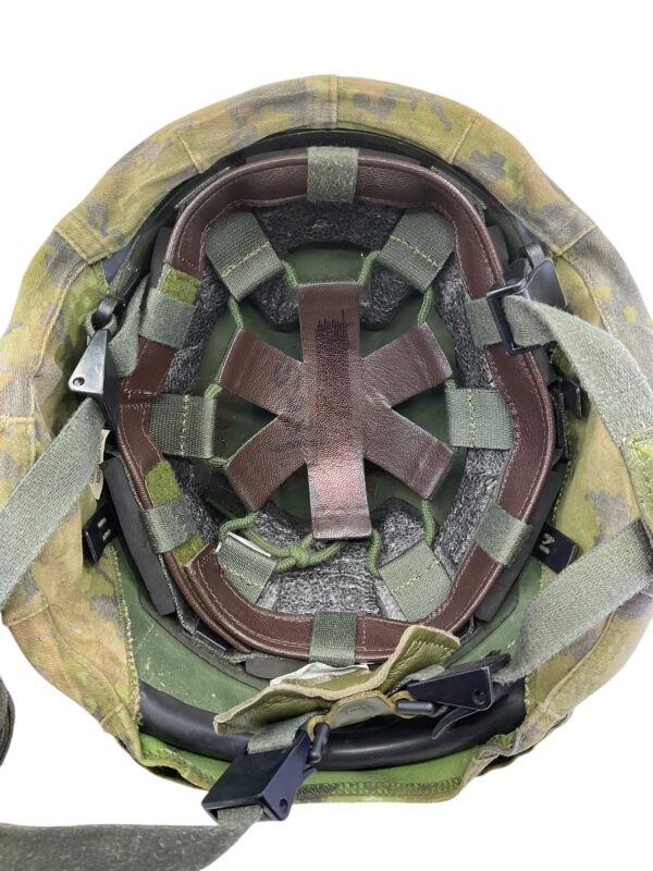 Canadian Forces CG634 Helmet with CADPAT Cover Size Small - Image 7