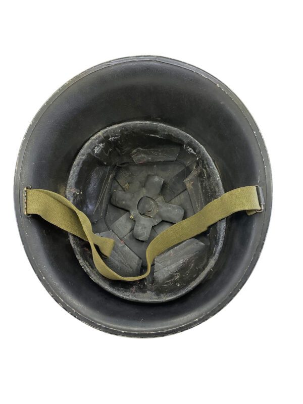 Korean War British Army Mk IV Steel Helmet Size 7 1/4 Dated 1952 - Image 3