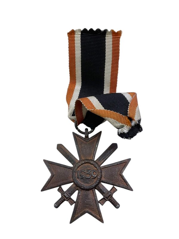 WW2 German War Merit Cross with Swords 2nd Class Maker 45 Franz Jungwirth Vienna - Image 2