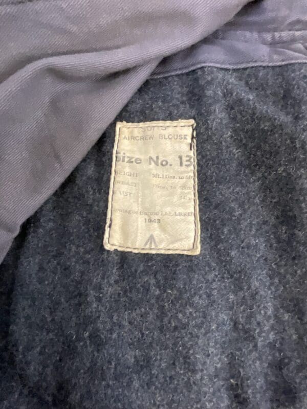 WW2 British RAF Battle Dress Jacket Pilot Size 13 Dated 1943