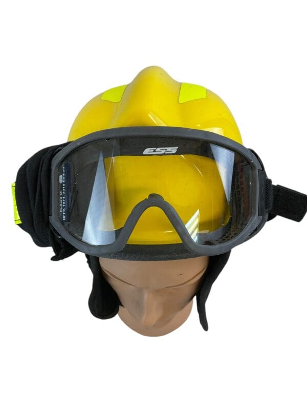 Canadian Yellow Safety Helmet with ESS Goggles - Image 6