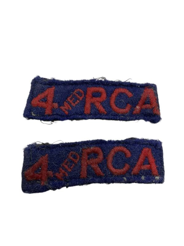 WW2 Canadian 4th Medium Battery RCA Artillery Shoulder Titles Insignia Pair