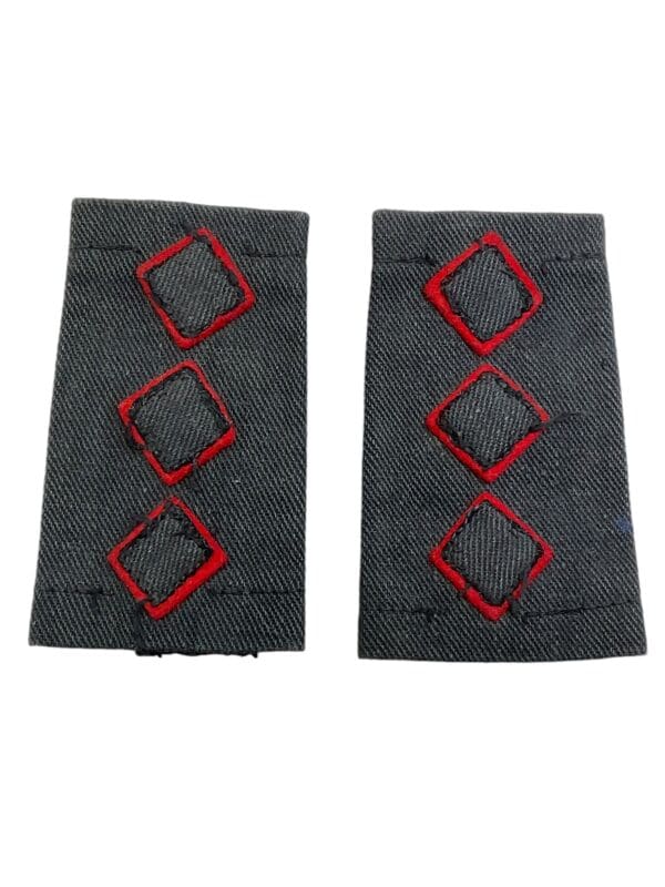 British Canadian Rifle Regiment Captain Slip On Shoulder Boards Pair